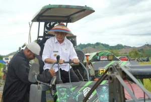 Harga Jagung dan Gabah Mahal, Petani: Kami Bangga Dengan Gubernur Gusnar Ismail