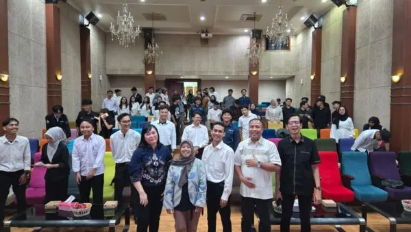 IDE Indonesia Chapter Kota Bandung Gelar Pelantikan, Simposium dan Launching Store of IDE