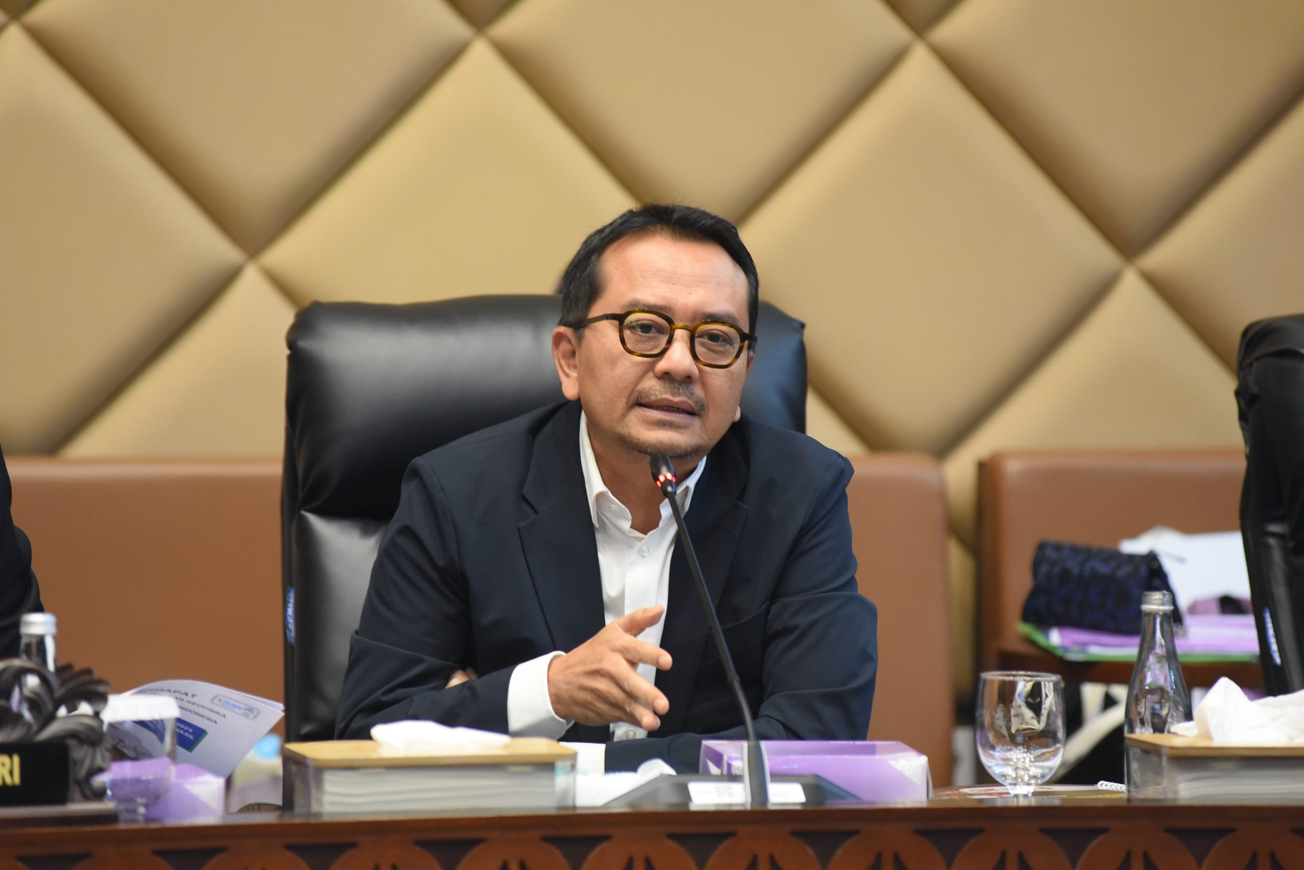 Komisi V DPR Soroti Kelaikudaraan Pesawat IAT yang Hilang Kontak di Maros