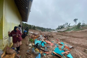 Longsor di Bandung Barat, Delapan Orang Tewas dan 82 Masih Dicari