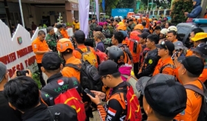 Hari Ketiga, Tim SAR Gabungan Tempuh Jalur Ekstrem Evakuasi Korban ATR 42-500