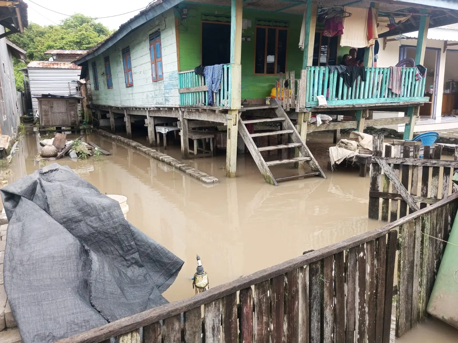 Deretan Bencana Awal Januari: Banjir Rendam NTB, Korban Tewas Banjir Bandang Sitaro Bertambah Jadi 17 Orang