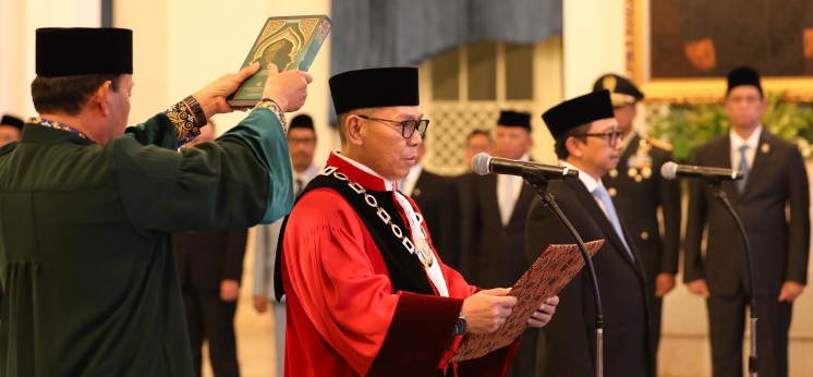 Belum Genap Sebulan Menjabat, Hakim MK Adies Kadir digugat 21 Guru Besar ke MKMK