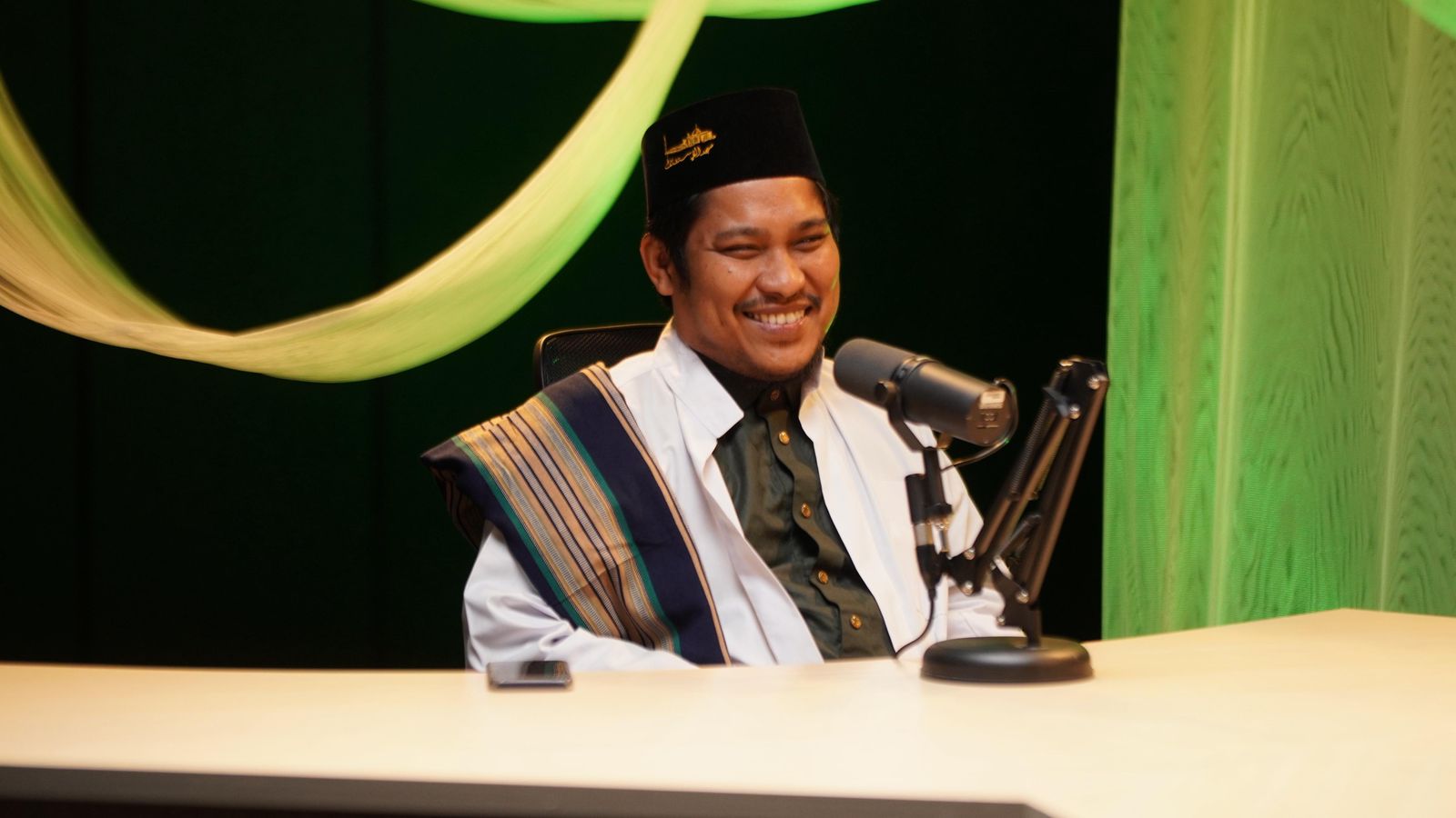 Bukan Menafikan Zakat, Ini Makna Strategis Seruan Menag soal Ekonomi Umat