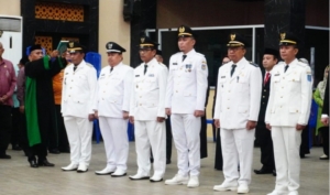 Wali Kota Gorontalo Lantik 15 Pejabat Eselon III, Enam Camat Baru Resmi Bertugas
