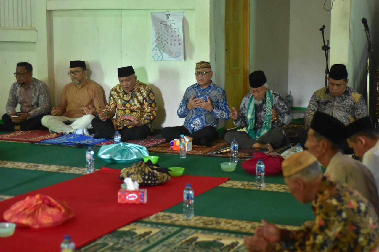 Momen Penuh Makna! Doa Bado Ketupat Jadi Pembuka Tradisi Lebaran Ketupat di Gorontalo