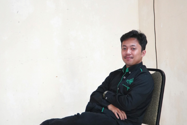 Islam Moderat di Persimpangan Jalan