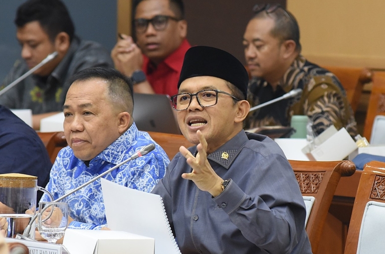 DPR Soroti Skema War Tiket Haji dan Transparansi Pembiayaan 2026