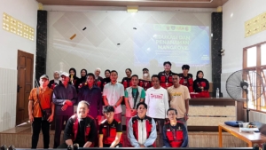 Mahasiswa KKN Unhas Gelar Edukasi Pelestarian Mangrove di Desa Pajukukang