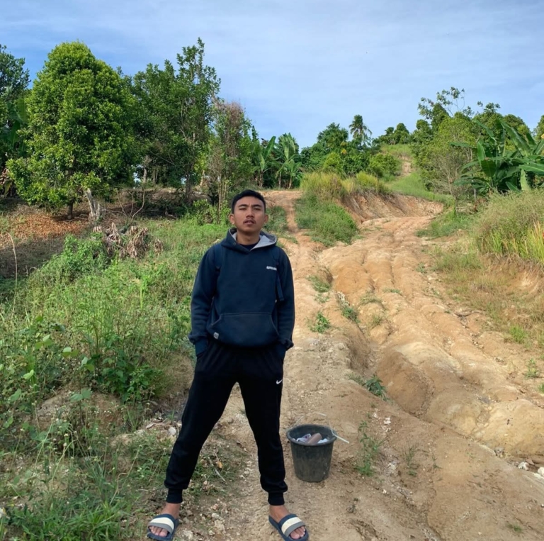 Kemerdekaan Petani Dimulai dari Jalan Menuju Kebun