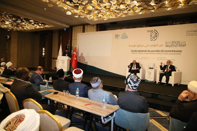 Konferensi Ulama Dunia di Istanbul Bahas Persatuan Umat Islam dan Penguatan Kerja Sama